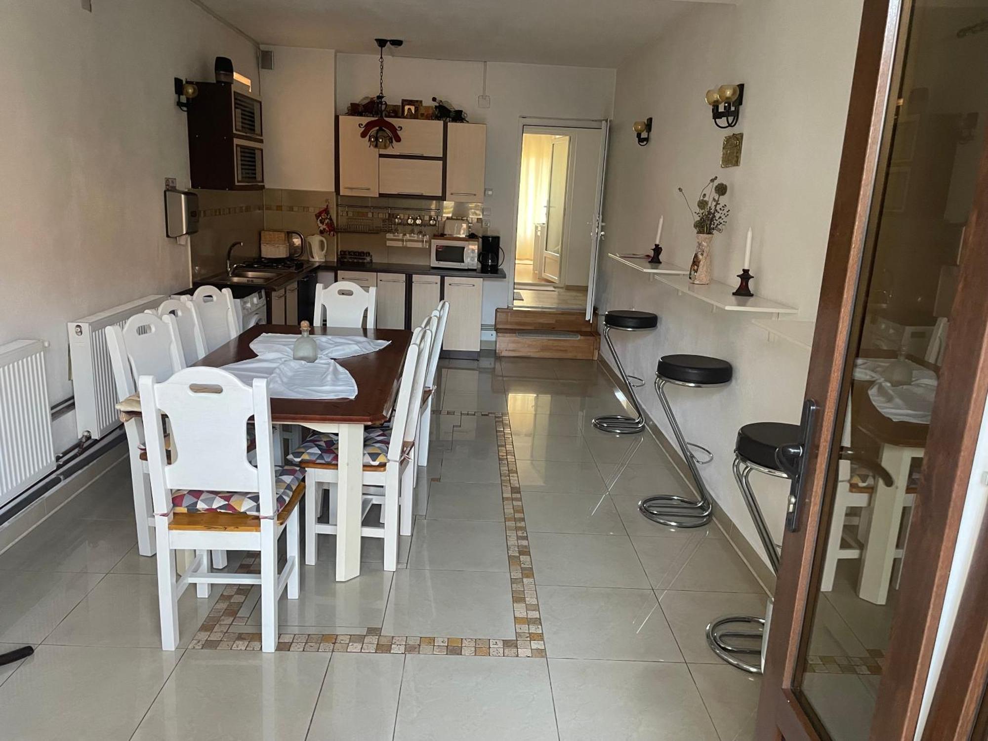 Casa Nicoladis Appartement Zărneşti Buitenkant foto